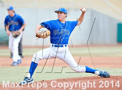 Thumbnail 1 in The First Academy vs. Clovis (National High School Invitational) photogallery.