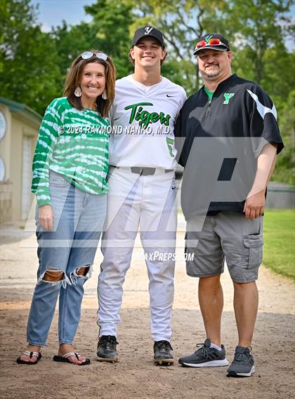Thumbnail 3 in Yorktown Senior Night  photogallery.