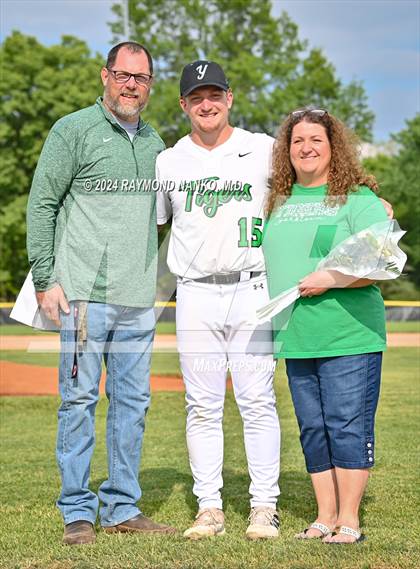 Thumbnail 1 in Yorktown Senior Night  photogallery.
