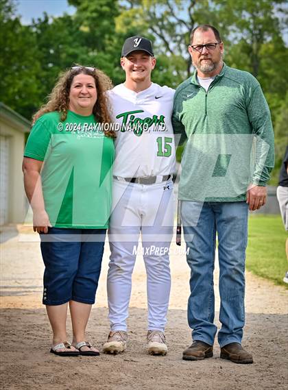 Thumbnail 1 in Yorktown Senior Night  photogallery.