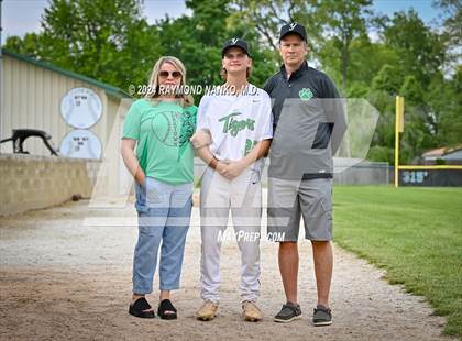 Thumbnail 1 in Yorktown Senior Night  photogallery.