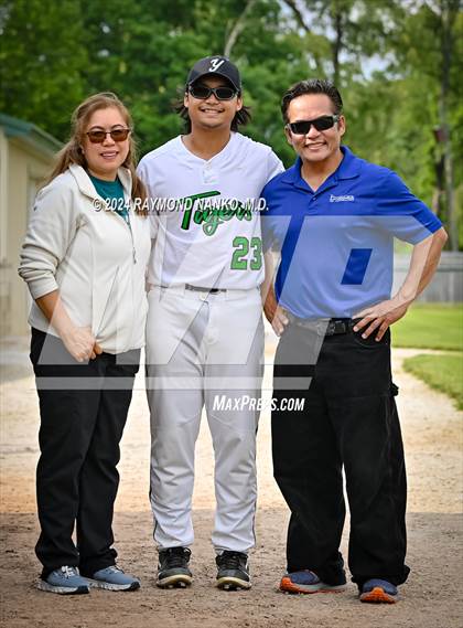Thumbnail 2 in Yorktown Senior Night  photogallery.