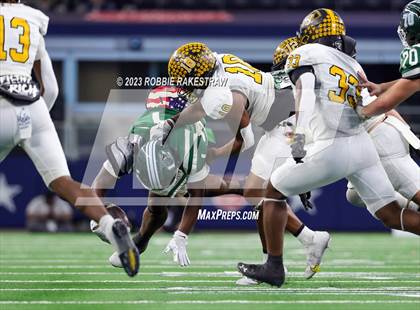 Thumbnail 1 in Franklin vs. Malakoff (UIL Football 3A D1 Final) photogallery.