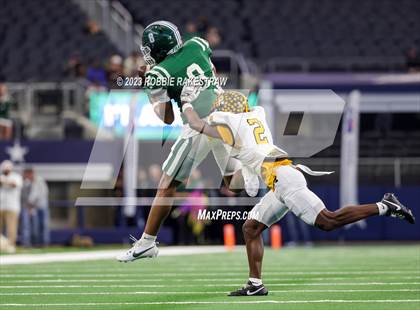 Thumbnail 1 in Franklin vs. Malakoff (UIL Football 3A D1 Final) photogallery.