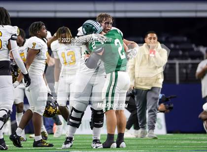 Thumbnail 3 in Franklin vs. Malakoff (UIL Football 3A D1 Final) photogallery.