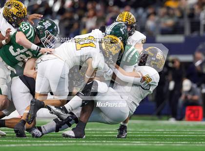 Thumbnail 2 in Franklin vs. Malakoff (UIL Football 3A D1 Final) photogallery.