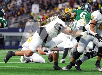 Thumbnail 1 in Franklin vs. Malakoff (UIL Football 3A D1 Final) photogallery.