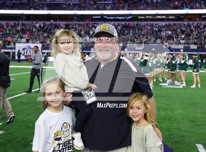 Thumbnail 2 in Franklin vs. Malakoff (UIL Football 3A D1 Final) photogallery.