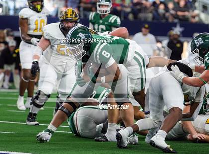 Thumbnail 2 in Franklin vs. Malakoff (UIL Football 3A D1 Final) photogallery.