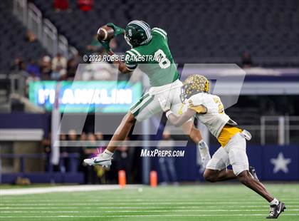 Thumbnail 1 in Franklin vs. Malakoff (UIL Football 3A D1 Final) photogallery.