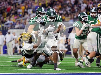 Thumbnail 1 in Franklin vs. Malakoff (UIL Football 3A D1 Final) photogallery.