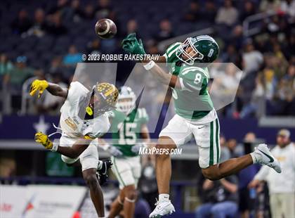 Thumbnail 3 in Franklin vs. Malakoff (UIL Football 3A D1 Final) photogallery.