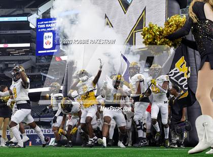 Thumbnail 3 in Franklin vs. Malakoff (UIL Football 3A D1 Final) photogallery.