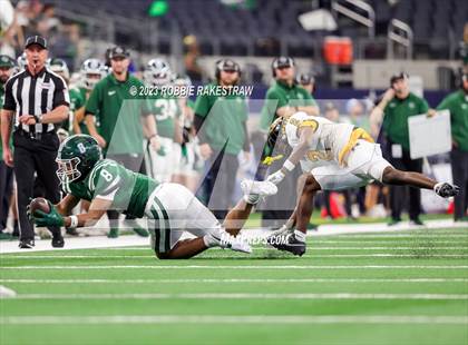 Thumbnail 1 in Franklin vs. Malakoff (UIL Football 3A D1 Final) photogallery.