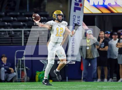 Thumbnail 1 in Franklin vs. Malakoff (UIL Football 3A D1 Final) photogallery.
