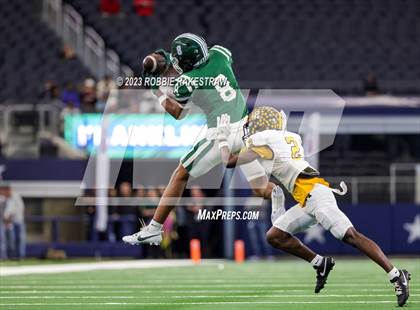 Thumbnail 2 in Franklin vs. Malakoff (UIL Football 3A D1 Final) photogallery.