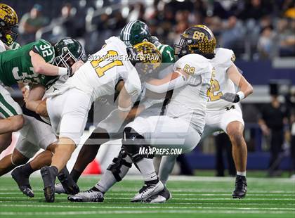 Thumbnail 1 in Franklin vs. Malakoff (UIL Football 3A D1 Final) photogallery.