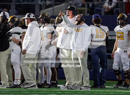 Thumbnail 1 in Franklin vs. Malakoff (UIL Football 3A D1 Final) photogallery.