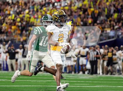 Thumbnail 2 in Franklin vs. Malakoff (UIL Football 3A D1 Final) photogallery.