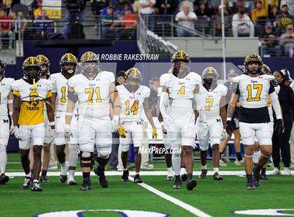 Thumbnail 3 in Franklin vs. Malakoff (UIL Football 3A D1 Final) photogallery.