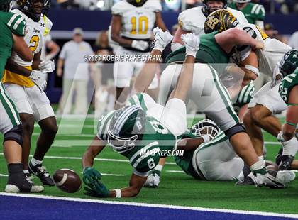 Thumbnail 2 in Franklin vs. Malakoff (UIL Football 3A D1 Final) photogallery.