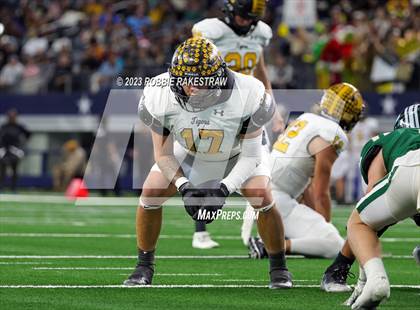 Thumbnail 2 in Franklin vs. Malakoff (UIL Football 3A D1 Final) photogallery.