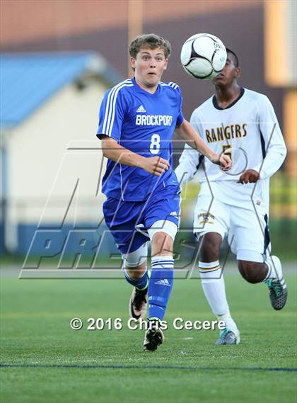 Thumbnail 2 in Brockport @ Spencerport photogallery.