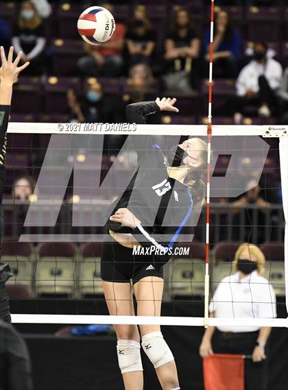 Thumbnail 1 in Grandview @ Mountain Vista (CHSAA 5A Playoff) photogallery.