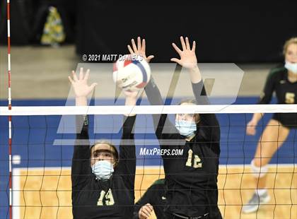 Thumbnail 2 in Grandview @ Mountain Vista (CHSAA 5A Playoff) photogallery.