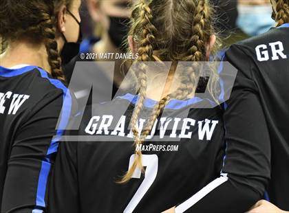 Thumbnail 2 in Grandview @ Mountain Vista (CHSAA 5A Playoff) photogallery.