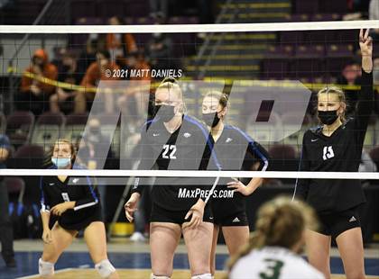 Thumbnail 2 in Grandview @ Mountain Vista (CHSAA 5A Playoff) photogallery.