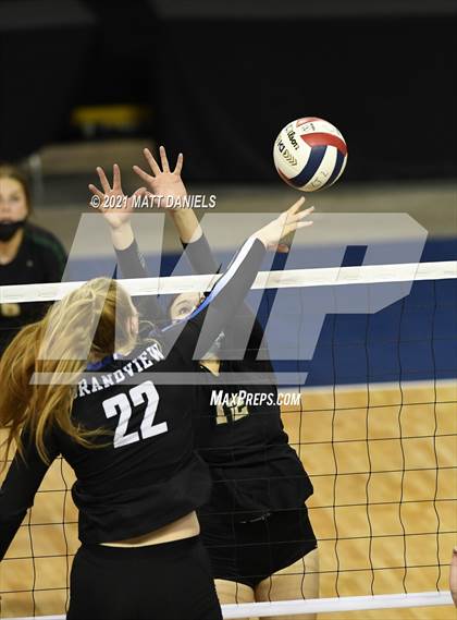 Thumbnail 2 in Grandview @ Mountain Vista (CHSAA 5A Playoff) photogallery.