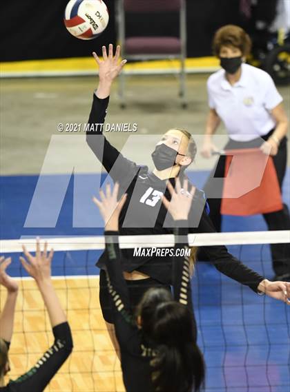 Thumbnail 2 in Grandview @ Mountain Vista (CHSAA 5A Playoff) photogallery.