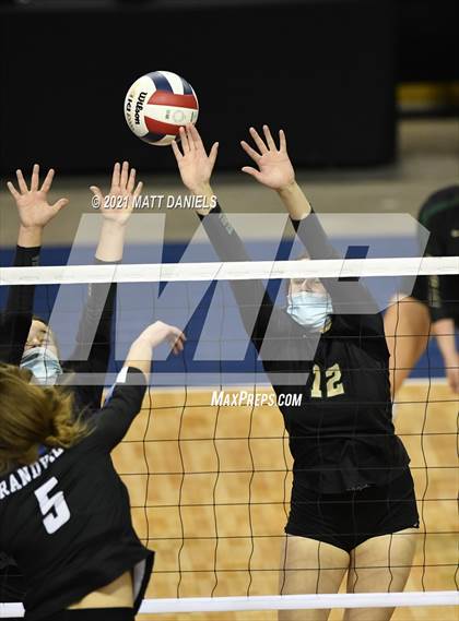 Thumbnail 3 in Grandview @ Mountain Vista (CHSAA 5A Playoff) photogallery.