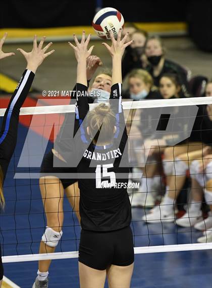 Thumbnail 3 in Grandview @ Mountain Vista (CHSAA 5A Playoff) photogallery.