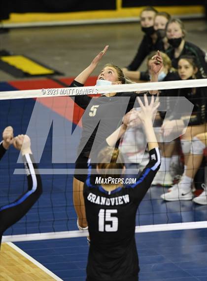 Thumbnail 1 in Grandview @ Mountain Vista (CHSAA 5A Playoff) photogallery.