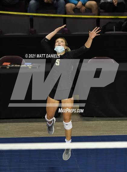 Thumbnail 1 in Grandview @ Mountain Vista (CHSAA 5A Playoff) photogallery.