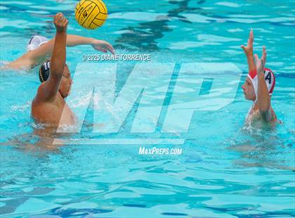 Thumbnail 2 in Huntington Beach vs Woodrow Wilson (S & R Sport Tournament) photogallery.