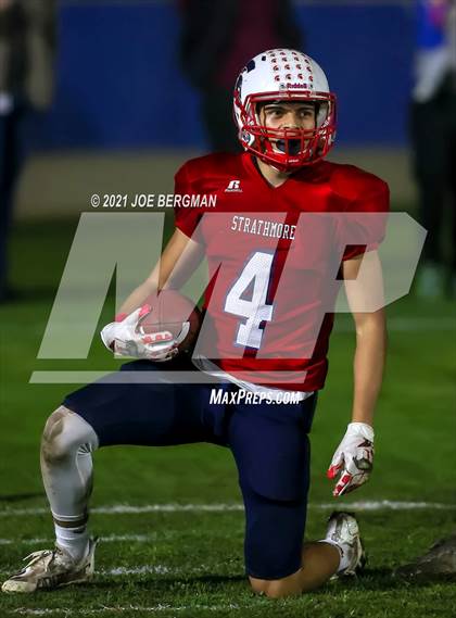 Thumbnail 2 in Bakersfield Christian @ Strathmore (CIF-CS D3 Quarterfinal) photogallery.