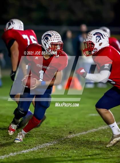 Thumbnail 3 in Bakersfield Christian @ Strathmore (CIF-CS D3 Quarterfinal) photogallery.