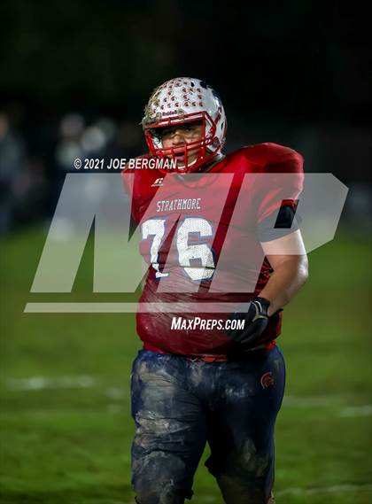 Thumbnail 2 in Bakersfield Christian @ Strathmore (CIF-CS D3 Quarterfinal) photogallery.
