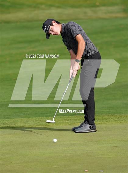 Thumbnail 3 in CHSAA 5A Championship - Day 2 photogallery.