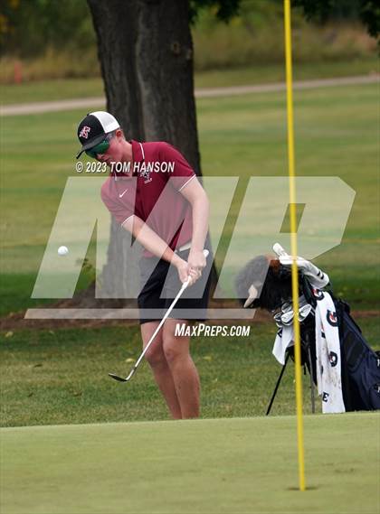 Thumbnail 2 in CHSAA 5A Championship - Day 2 photogallery.