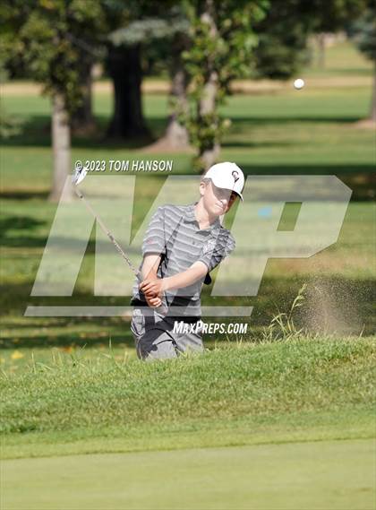 Thumbnail 2 in CHSAA 5A Championship - Day 2 photogallery.