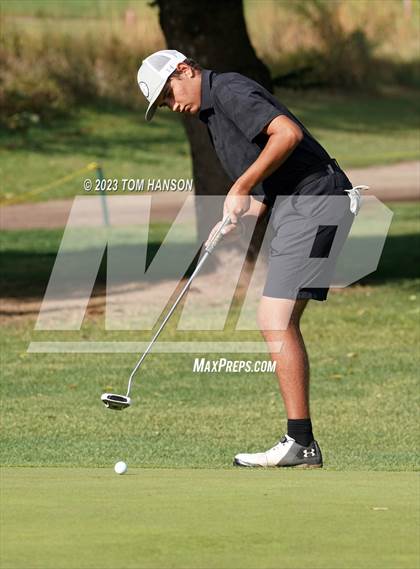 Thumbnail 2 in CHSAA 5A Championship - Day 2 photogallery.