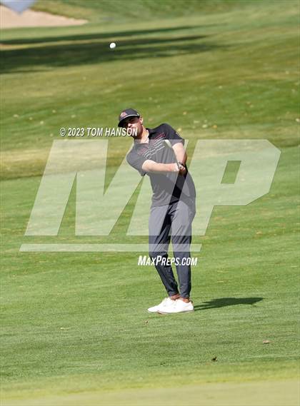 Thumbnail 2 in CHSAA 5A Championship - Day 2 photogallery.