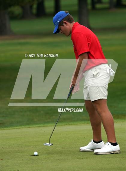 Thumbnail 2 in CHSAA 5A Championship - Day 2 photogallery.