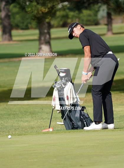 Thumbnail 1 in CHSAA 5A Championship - Day 2 photogallery.