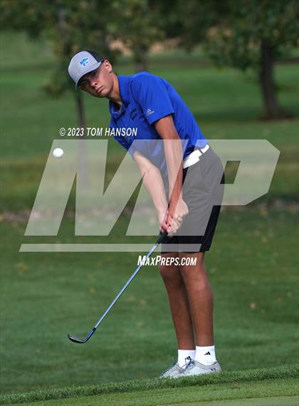 Thumbnail 2 in CHSAA 5A Championship - Day 2 photogallery.