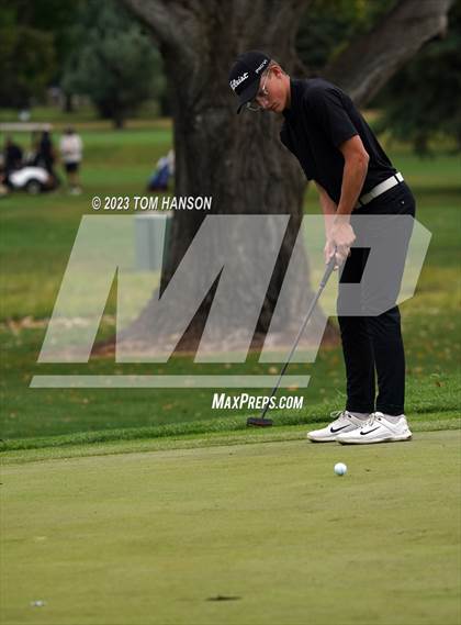 Thumbnail 2 in CHSAA 5A Championship - Day 2 photogallery.